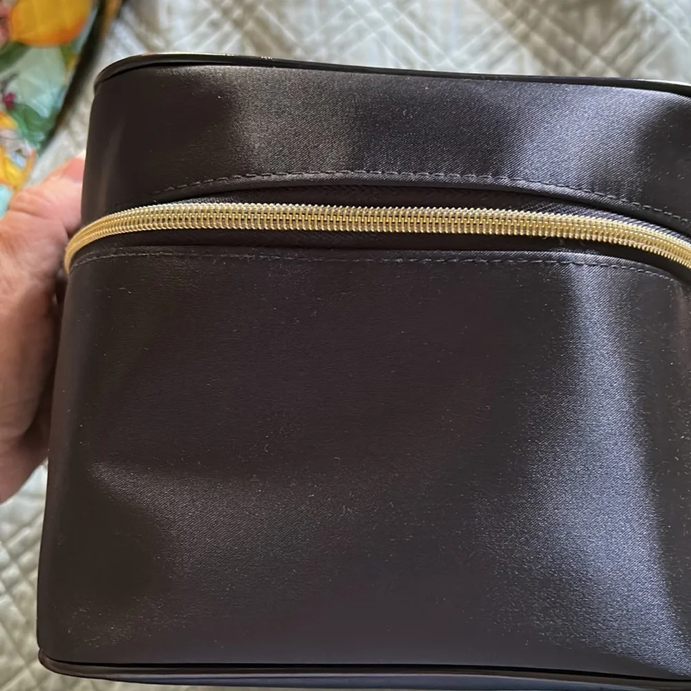 Estée Lauder Train Case